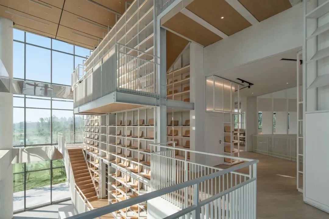 寧靜之間的熱愛與追求:嚴旸建筑設計平谷新城居委會共創與園 · 自由書圖書租賃計劃相簿一睹細節